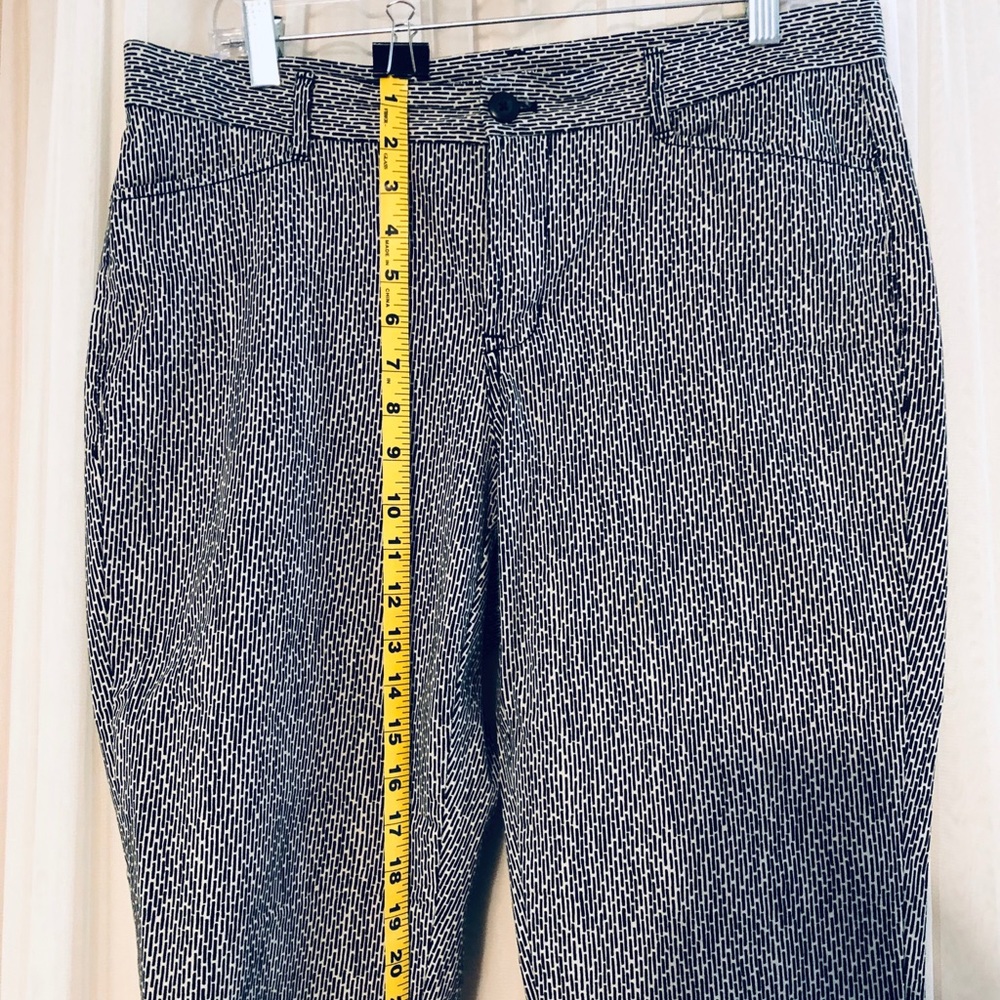Cute gap capris! - Picture 4 of 6